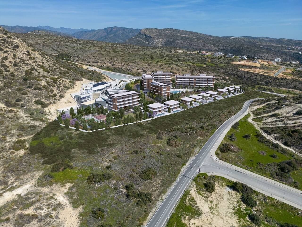 3 Bedroom Apartment in Ayios Athanasios - photo 1