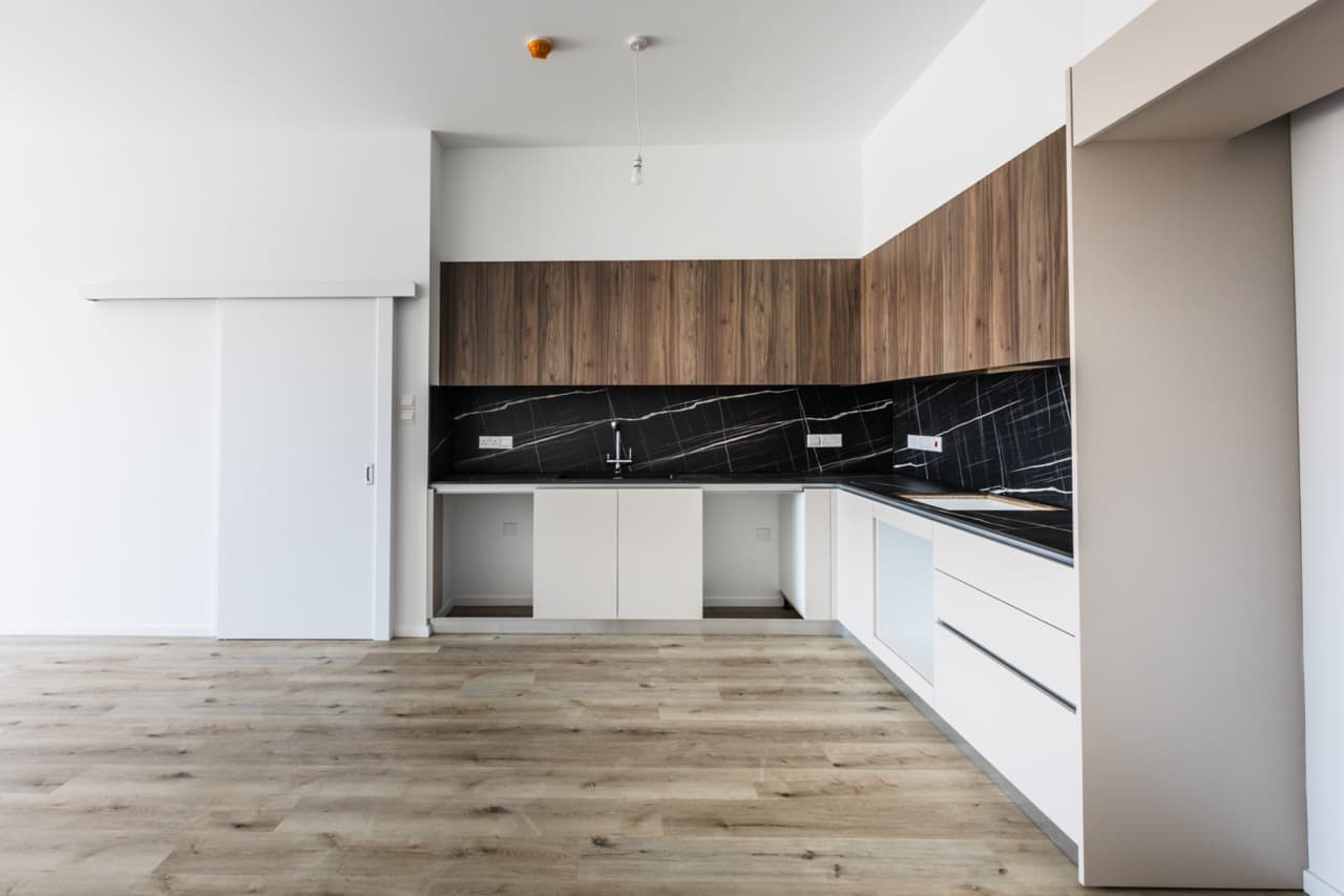 2 Bedroom Apartment in Ayios Athanasios - photo 1