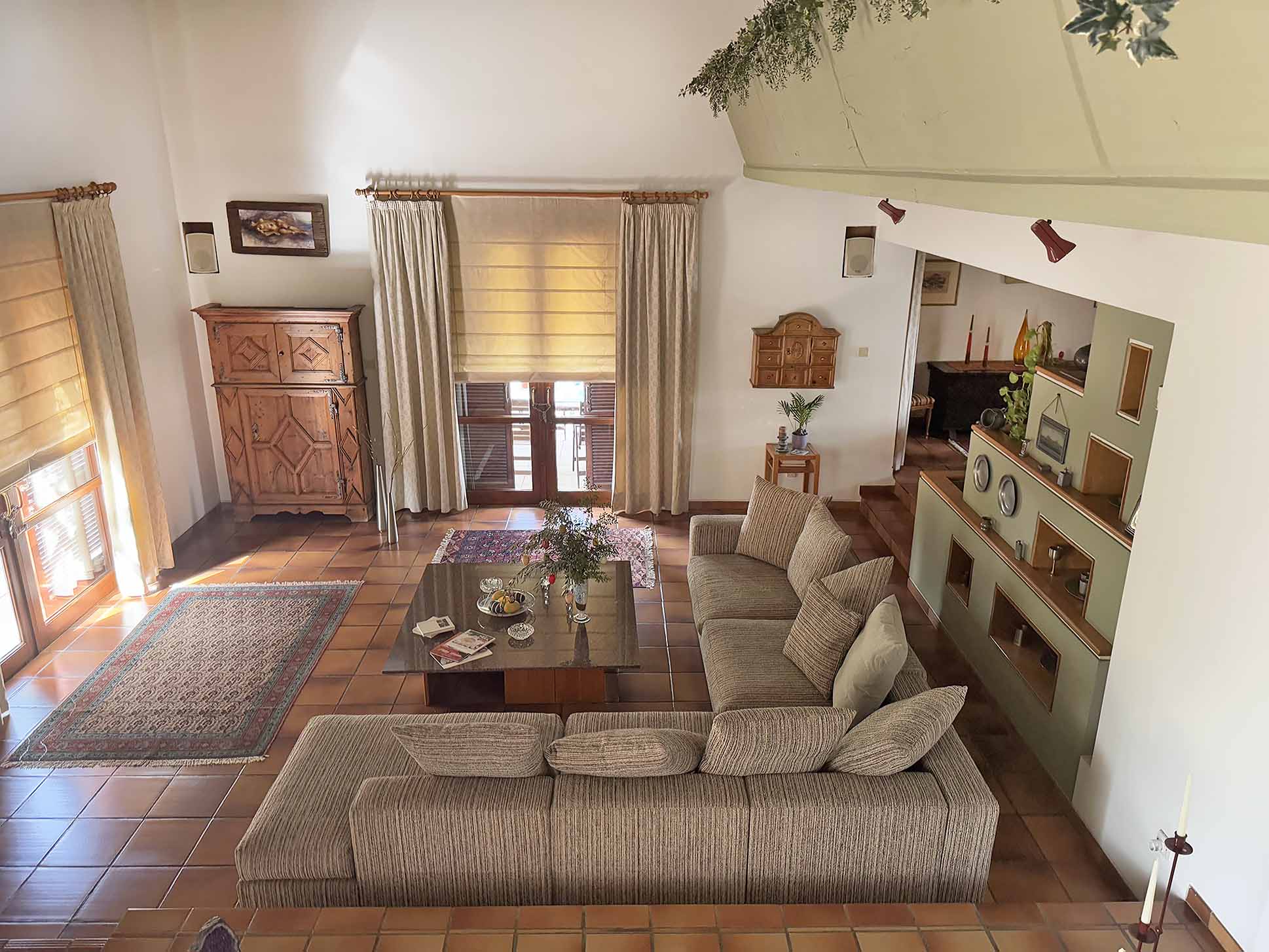 4 Bedroom House in Danais - photo 1