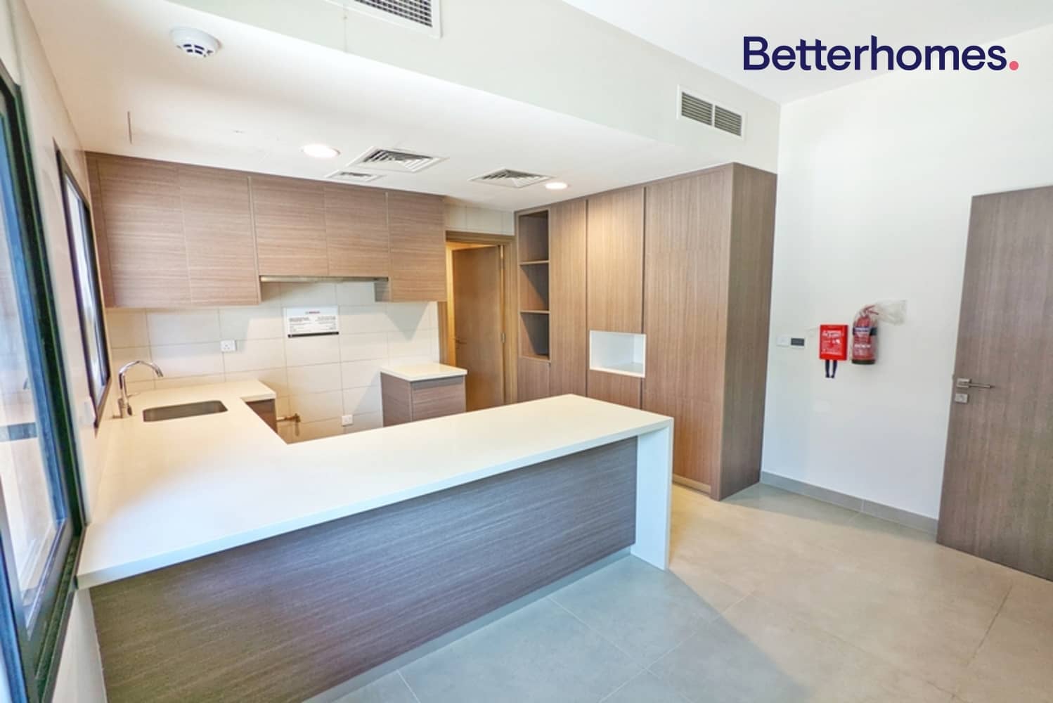3 Bedroom Townhouse in Sharjah Sustainable City - photo 1