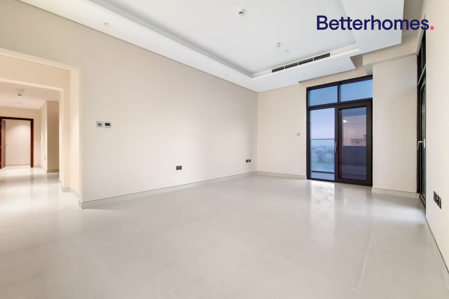 3 Bedroom Apartment in Luluat Al Raha - photo 2