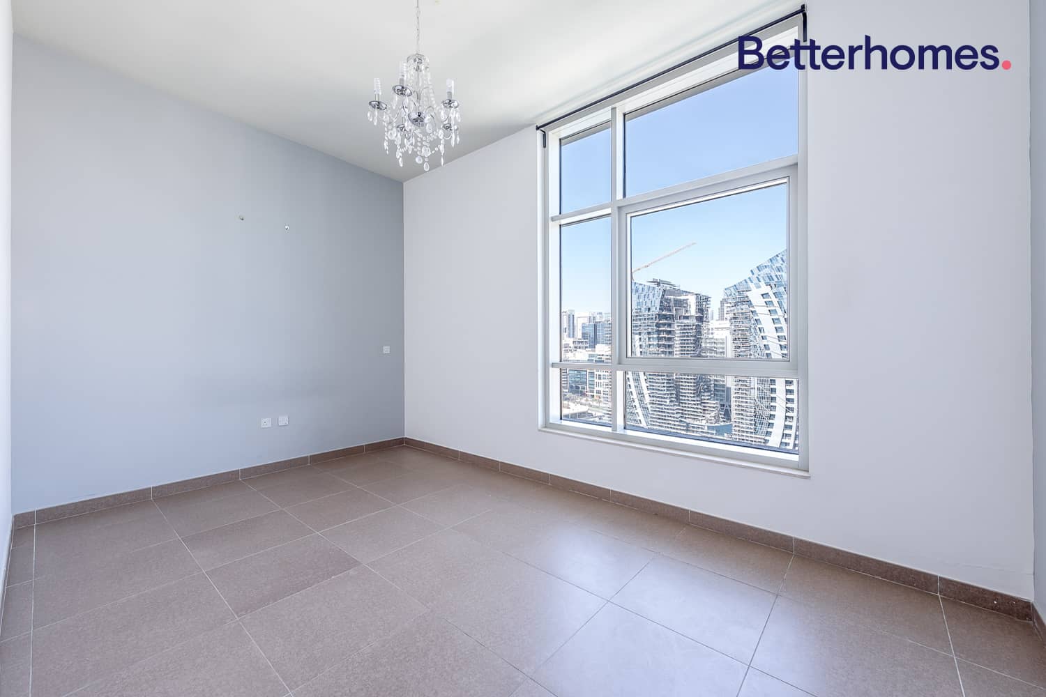 1 Bedroom Apartment in Hamilton Tower - photo 1