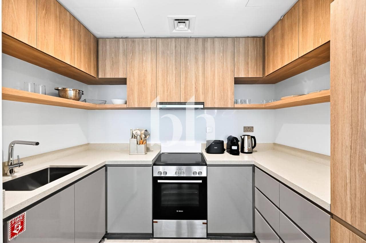 2 Bedroom Apartment in Urban Oasis - photo 2