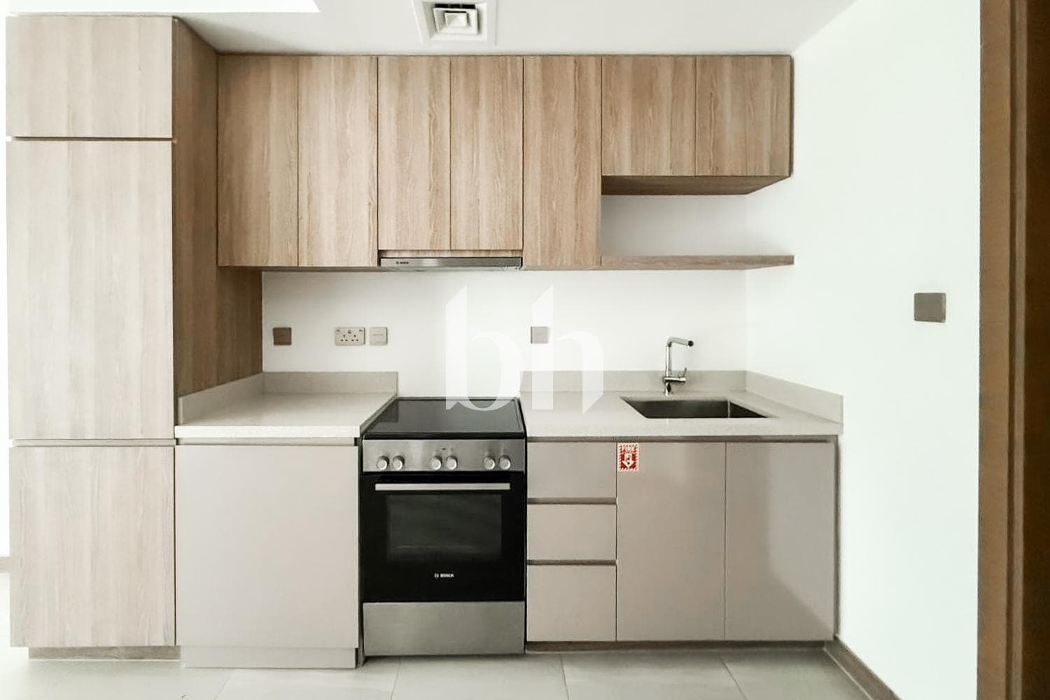 Studio Apartment in Urban Oasis - photo 2
