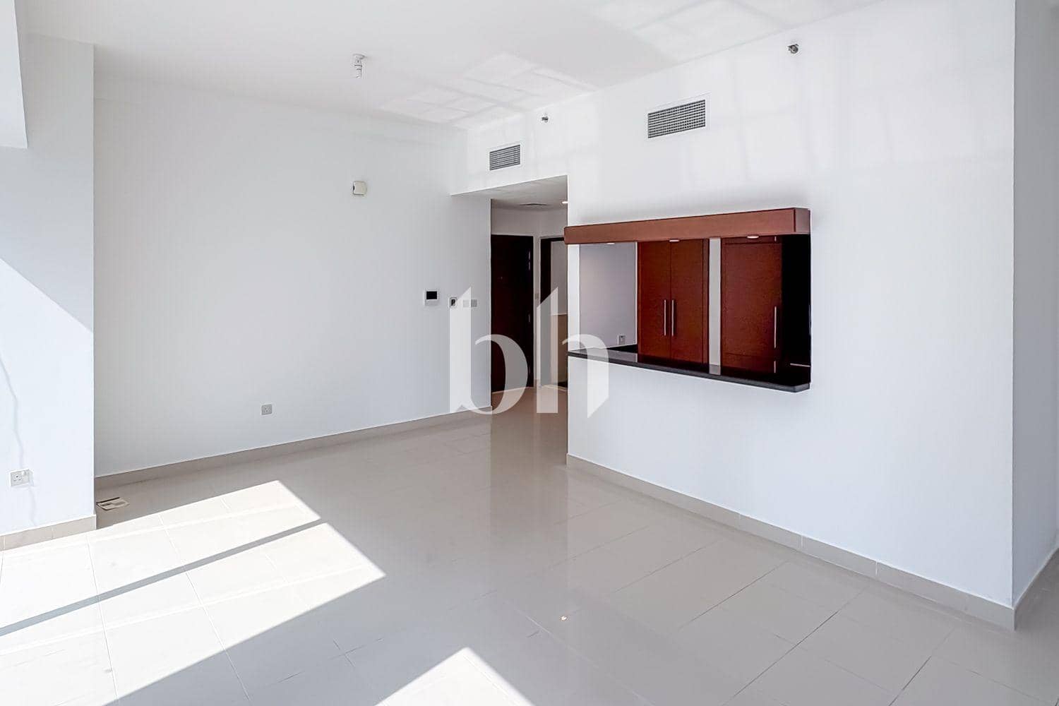 1 Bedroom Apartment in West Wharf - photo 1