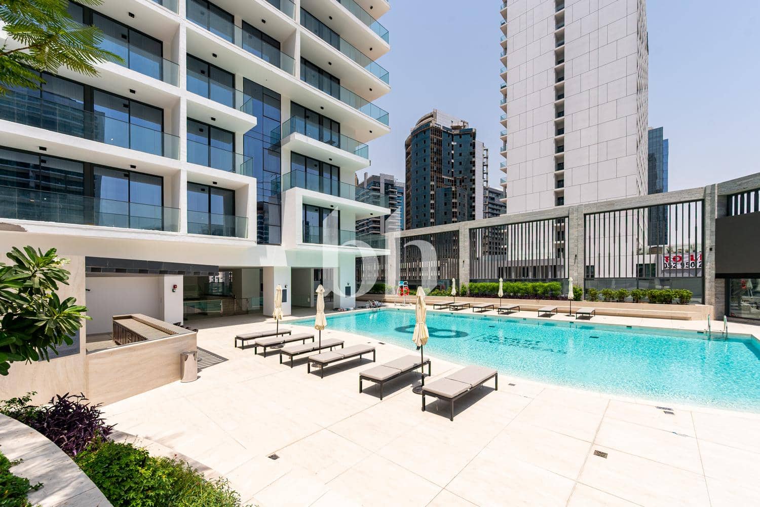1 Bedroom Apartment in The Paragon by IGO
