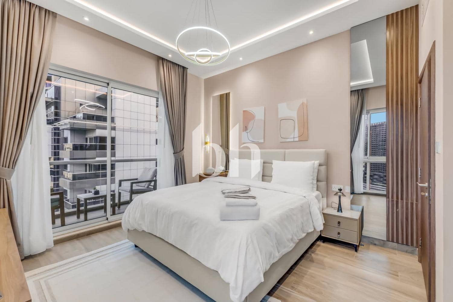1 Bedroom Apartment in Mayfair Tower - photo 1