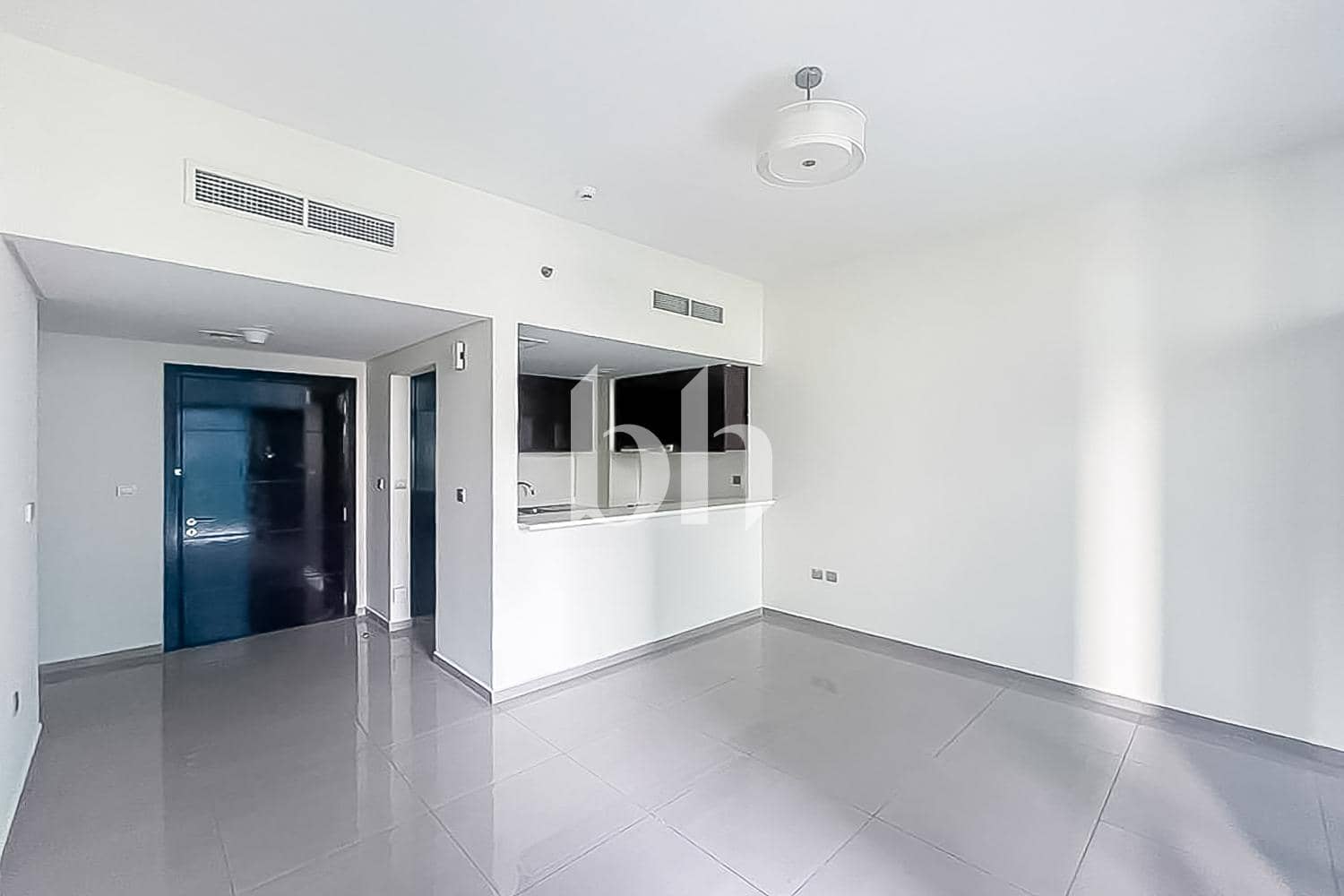 3 Bedroom Apartment in Merano Tower - photo 1