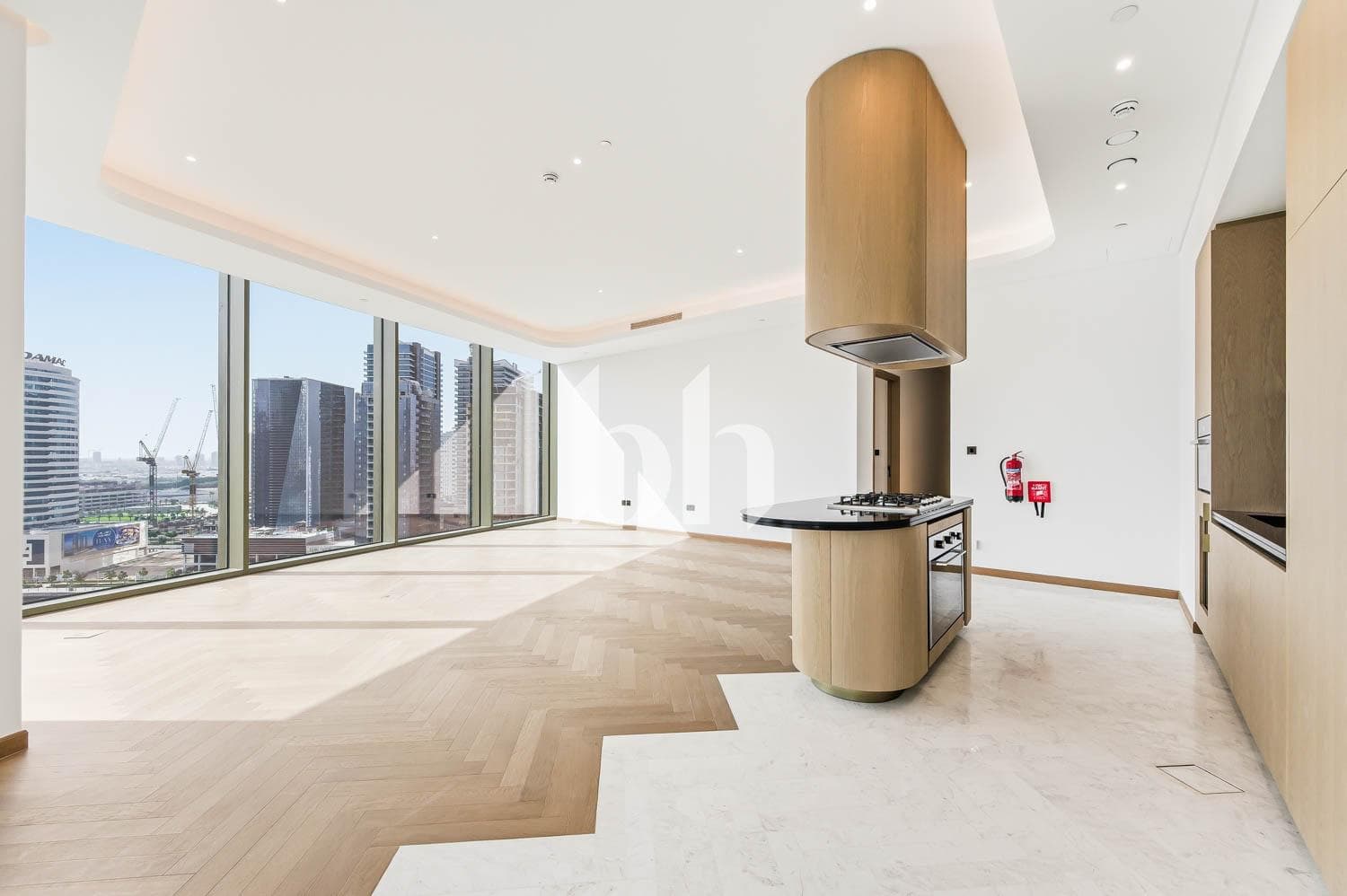 2 Bedrooms Apartment in Jumeirah Living Business Bay - photo 1