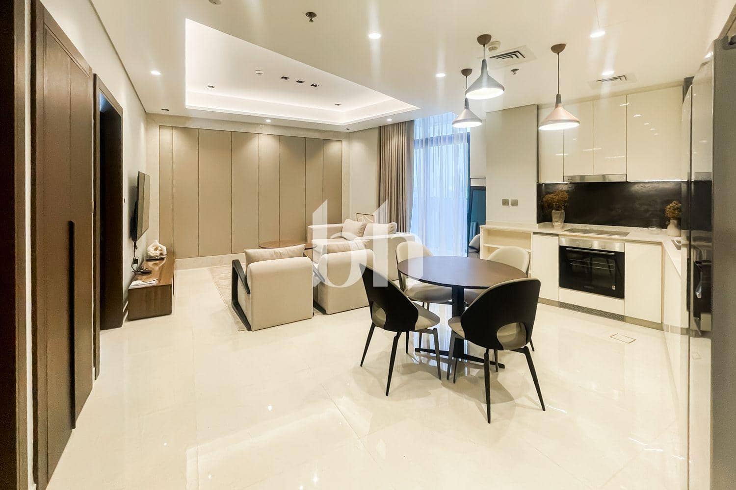 1 Bedroom Apartment in Nobles Tower