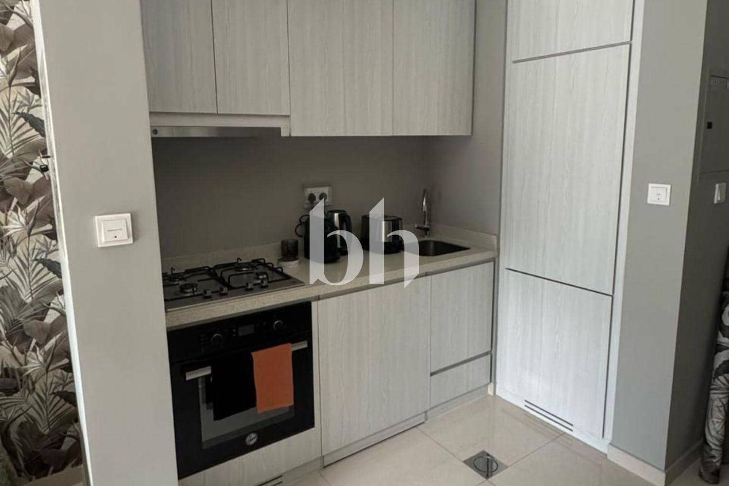 1 Bedroom Apartment in Zada Tower - photo 1