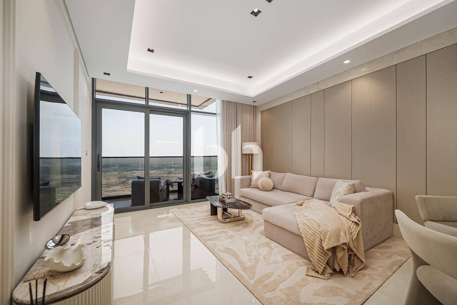 2 Bedroom Apartment in Nobles Tower - photo 2