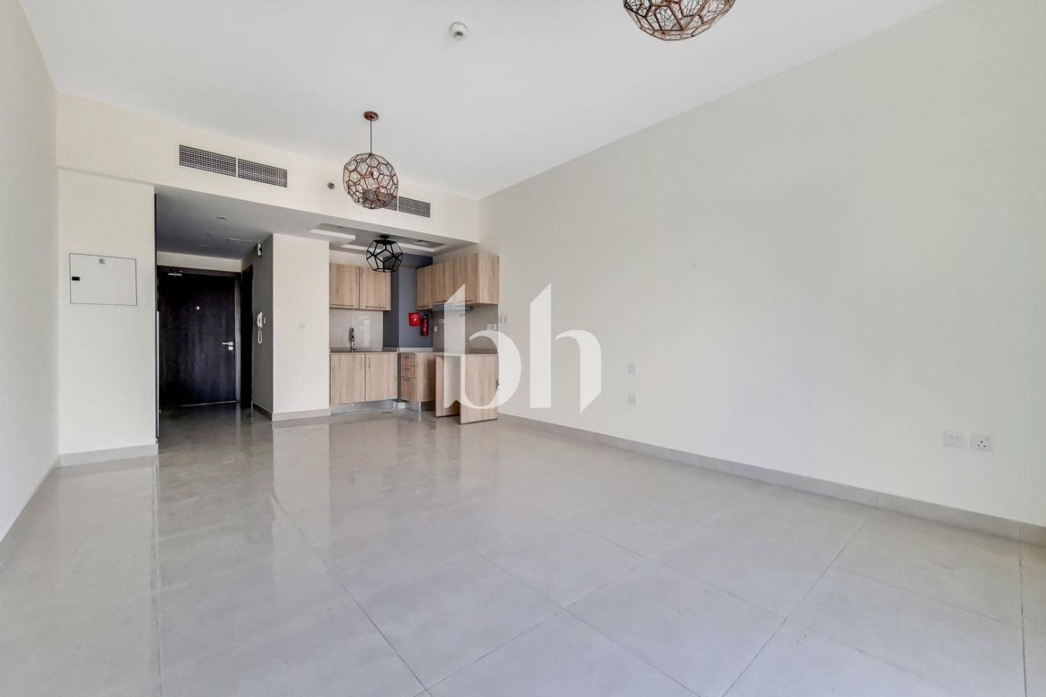 Studio Apartment in AG Tower - photo 1