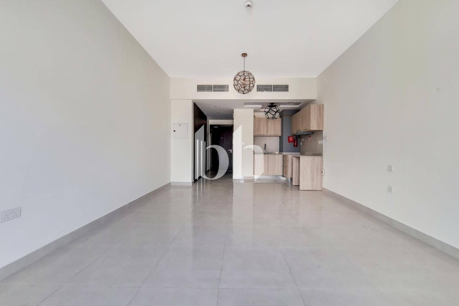 Studio Apartment in AG Tower