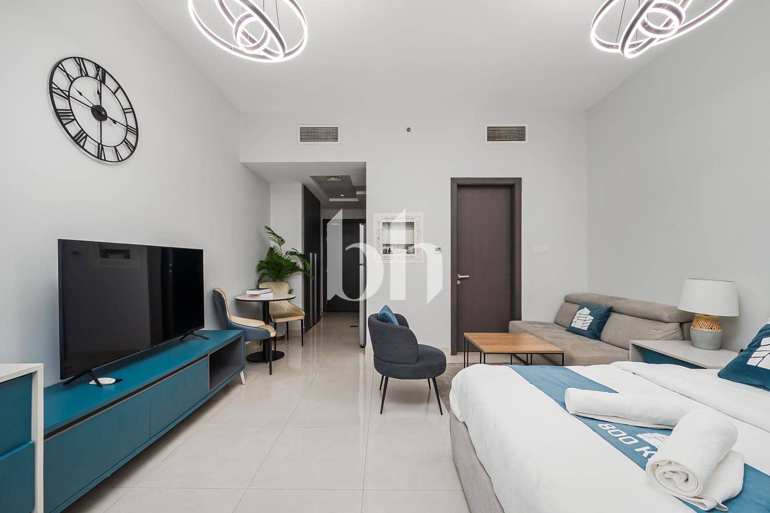 Studio Apartment in AG Tower - photo 2