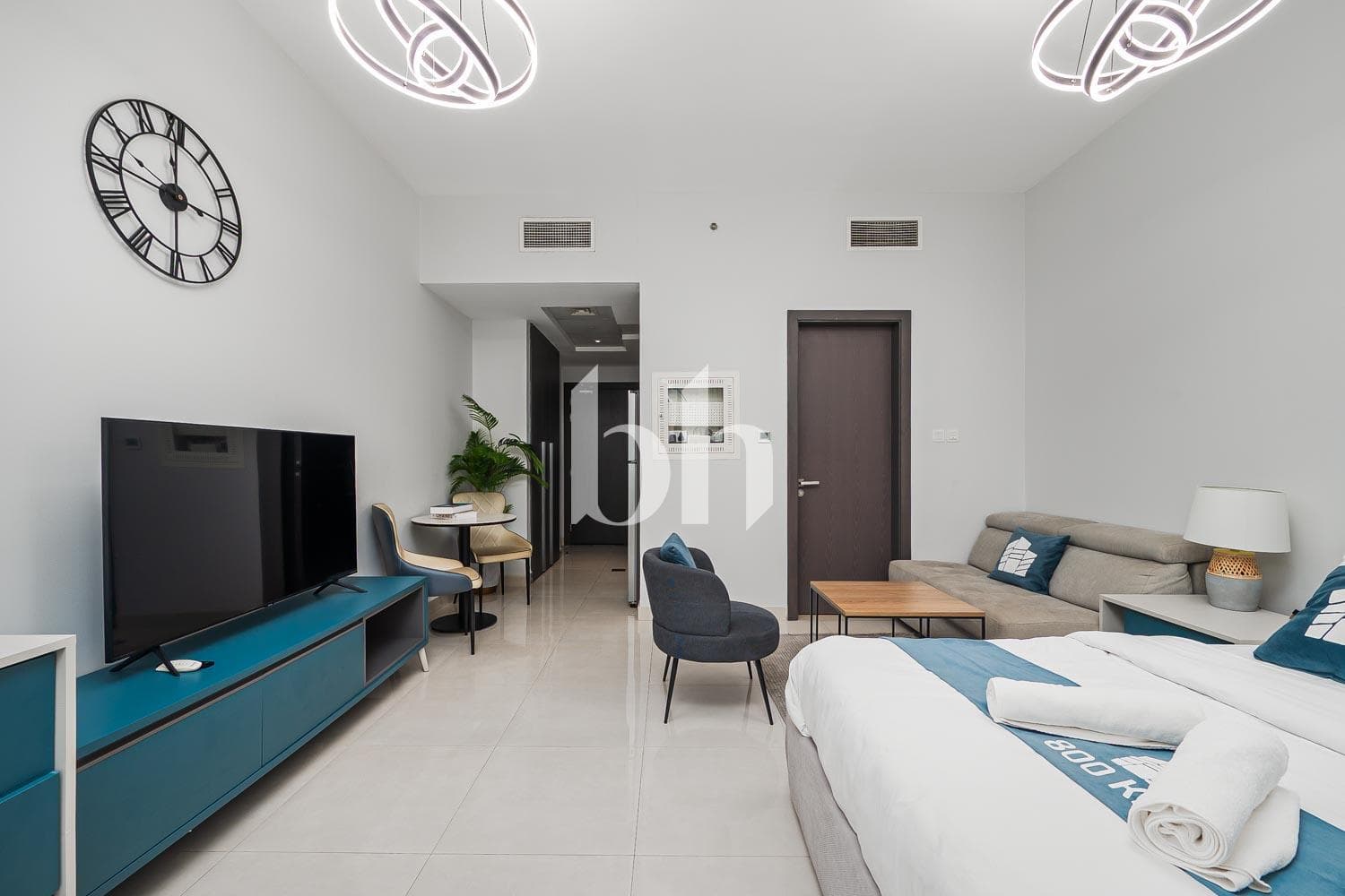 Studio Apartment in AG Tower - photo 2