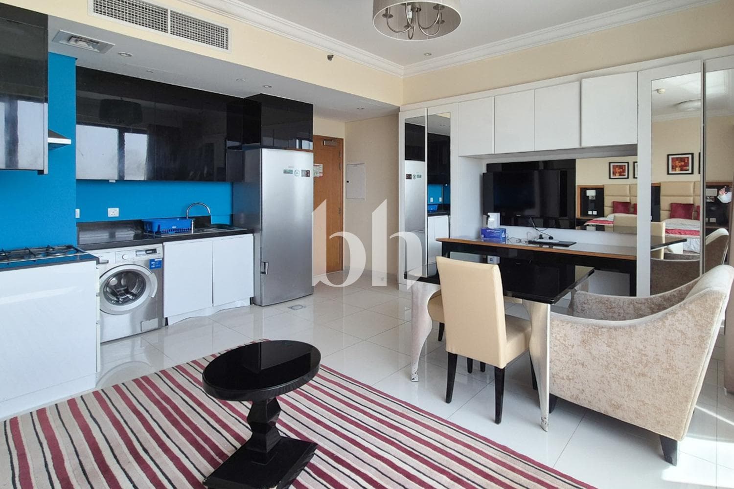 Studio Apartment in Capital Bay Tower A - photo 1