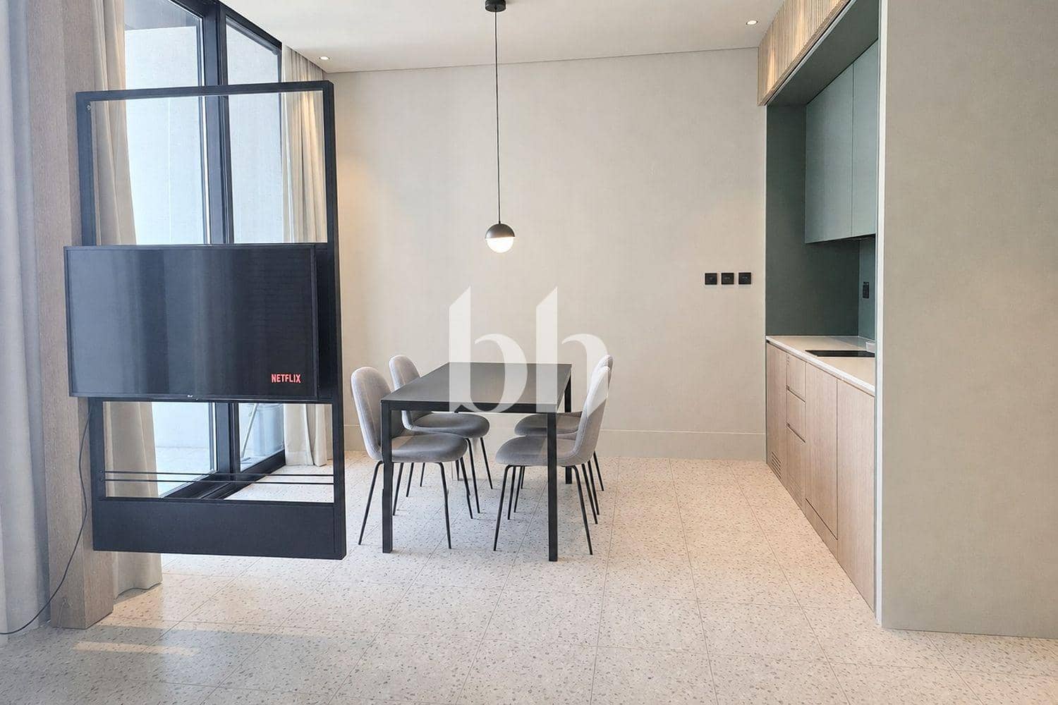 Studio Apartment in Upside Living - photo 1