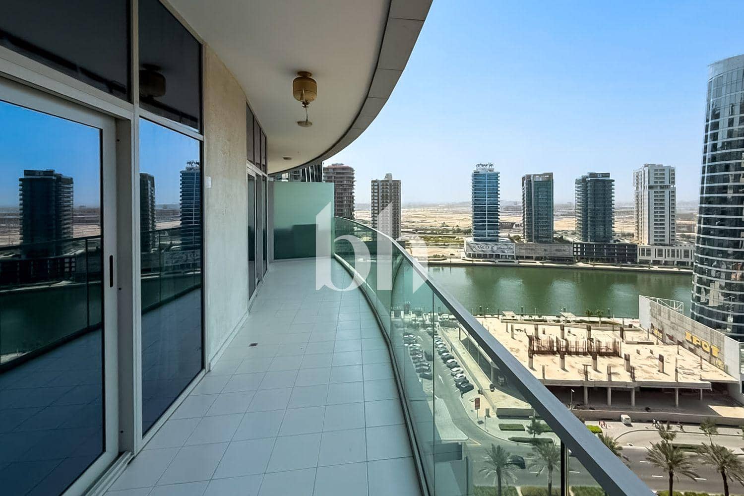 1 Bedroom Apartment in Damac Majestine