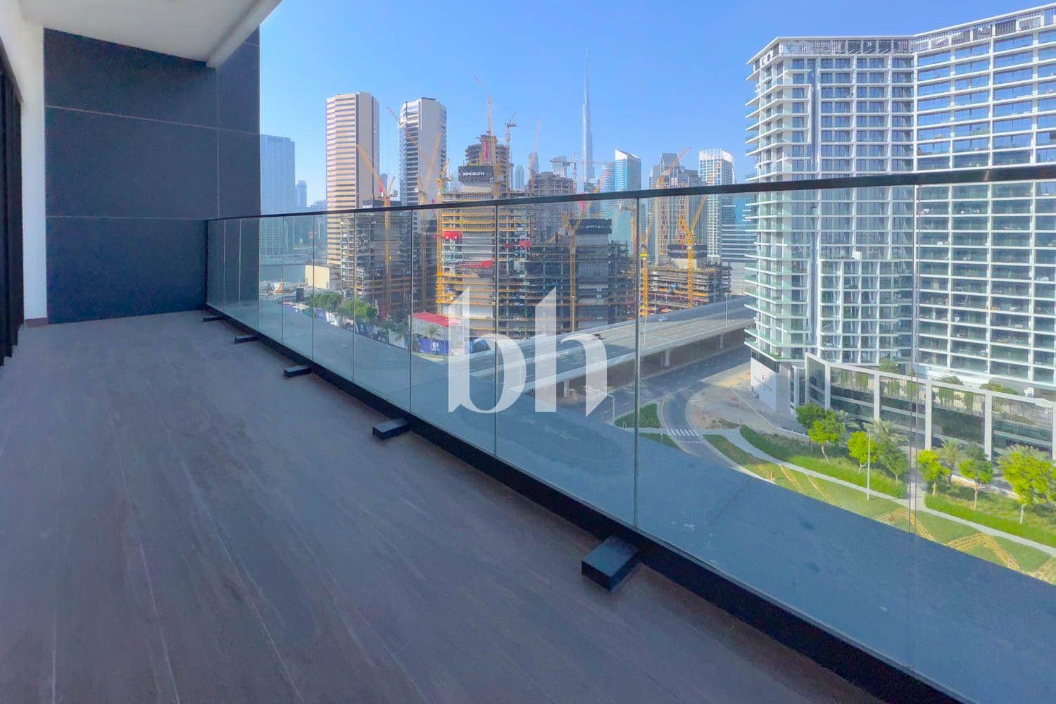 1 Bedroom Apartment in Sol Bay - photo 2