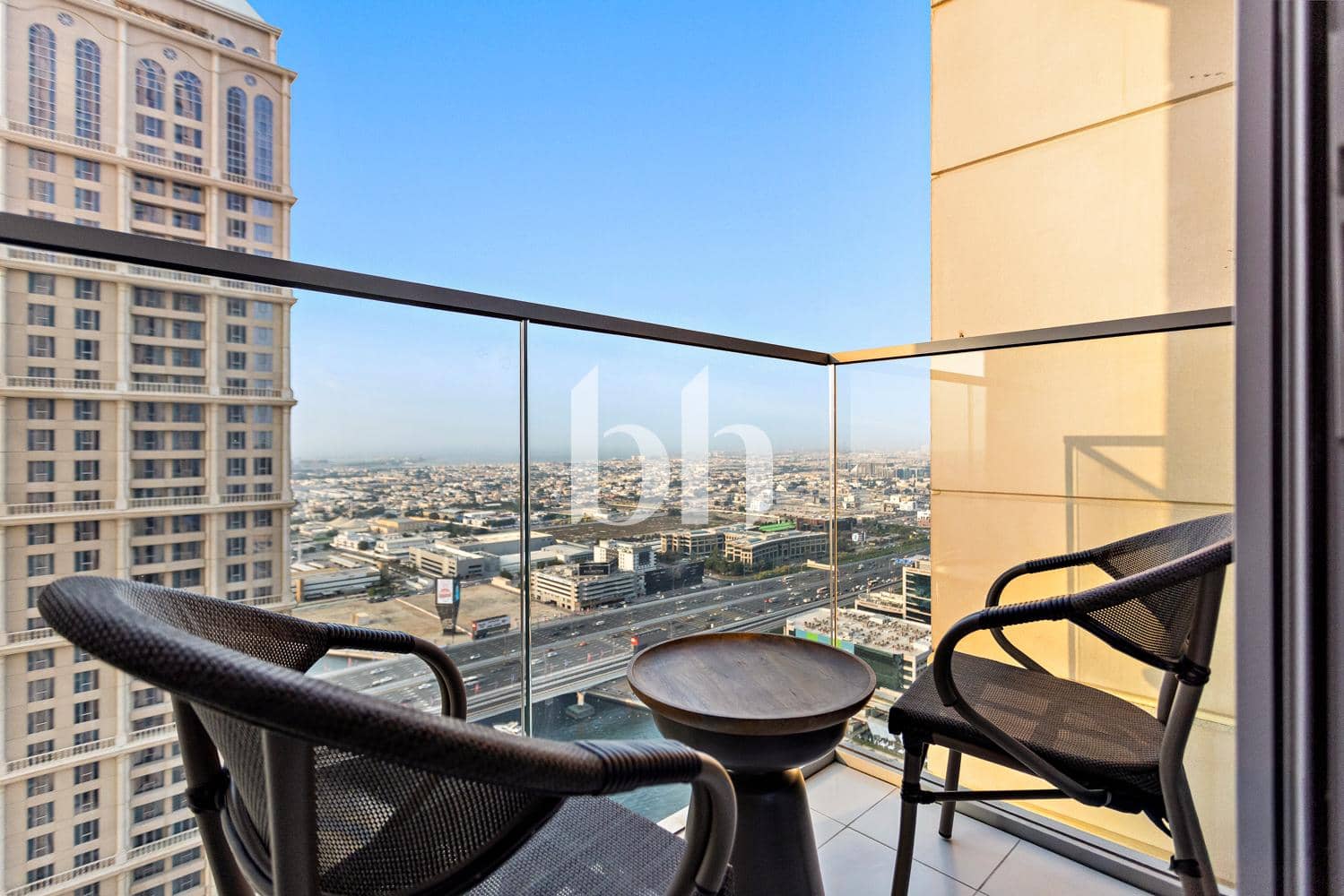 2 Bedroom Apartment in Noura Tower - photo 2