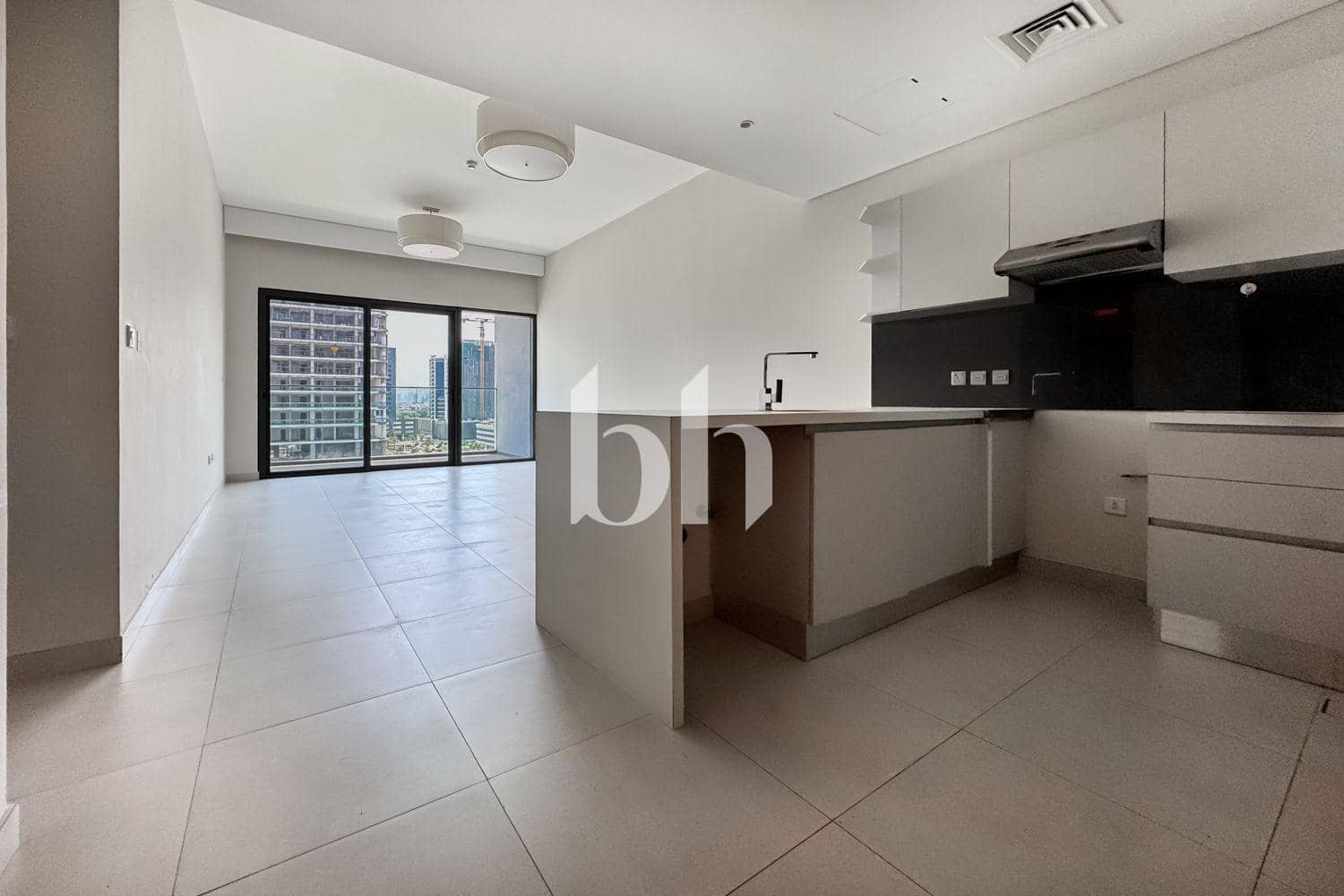 2 Bedroom Apartment in Sol Avenue