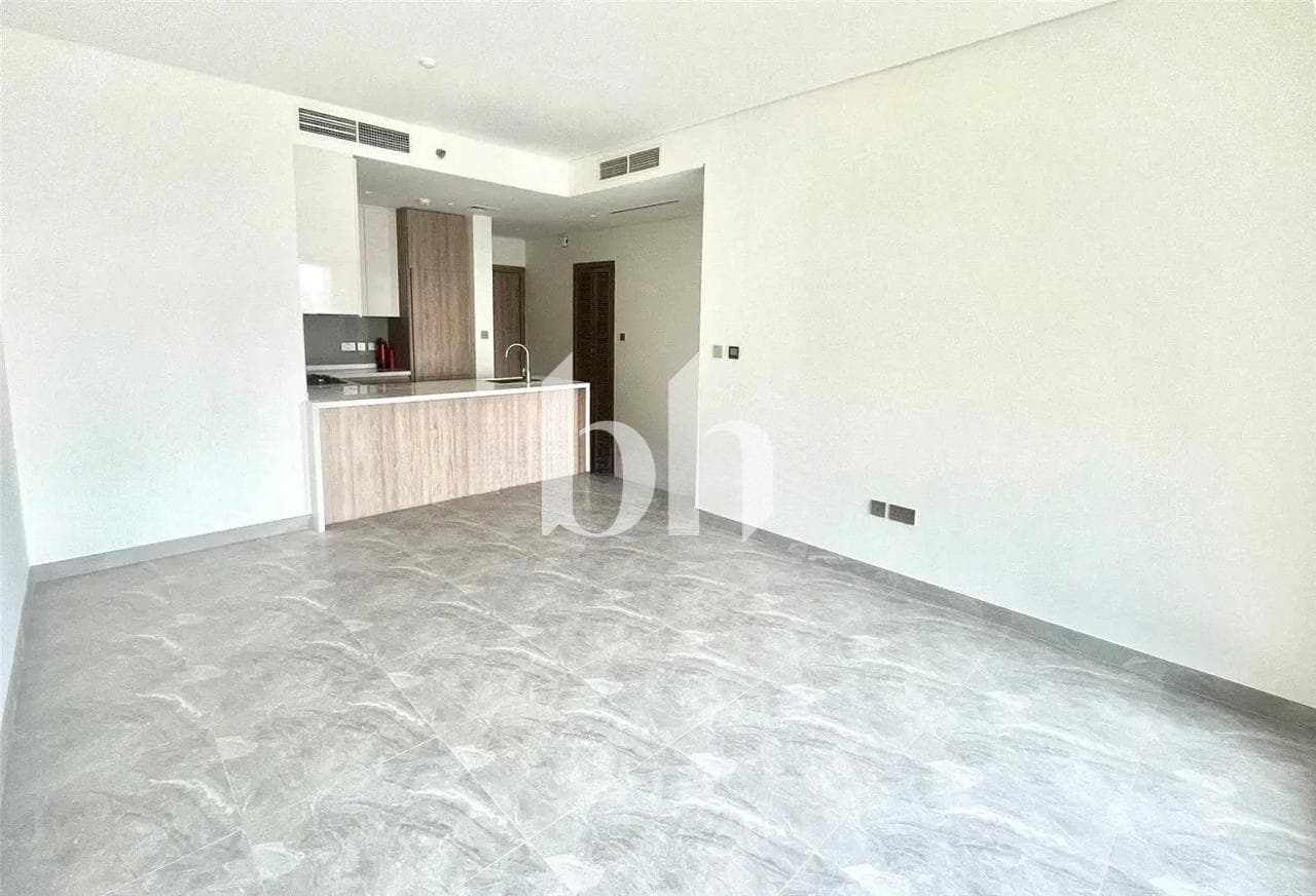 1 Bedroom Apartment in Peninsula Two
