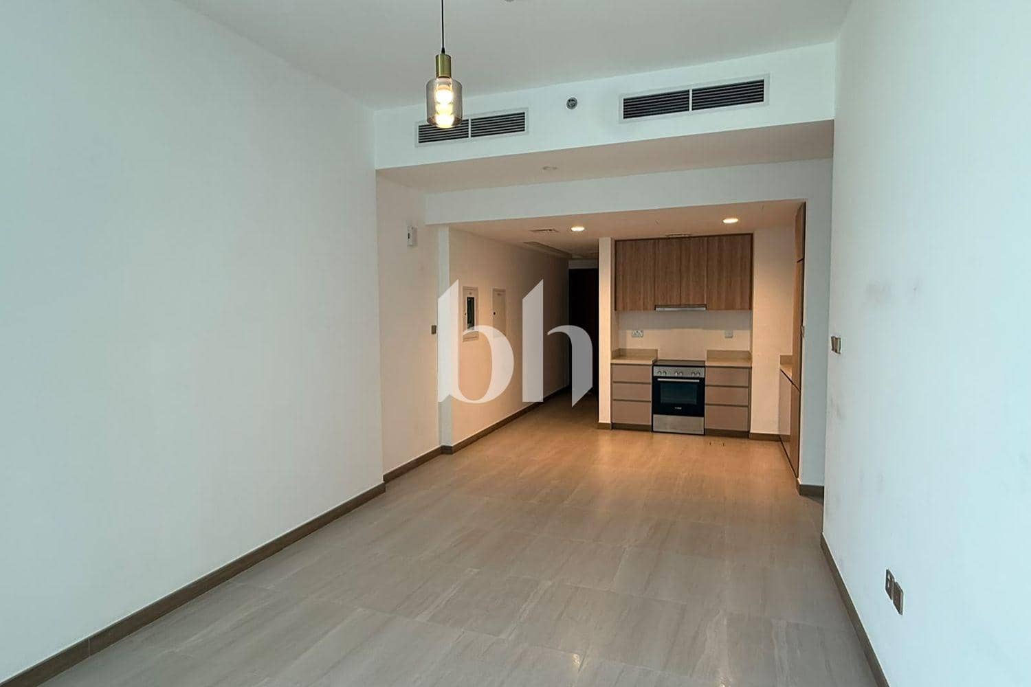 2 Bedroom Apartment in Urban Oasis - photo 2