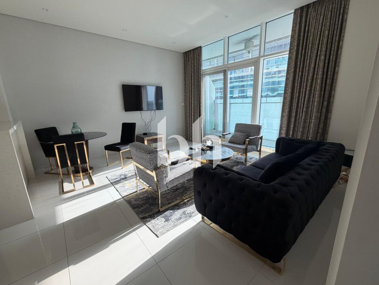1 Bedroom Apartment in Bay's Edge