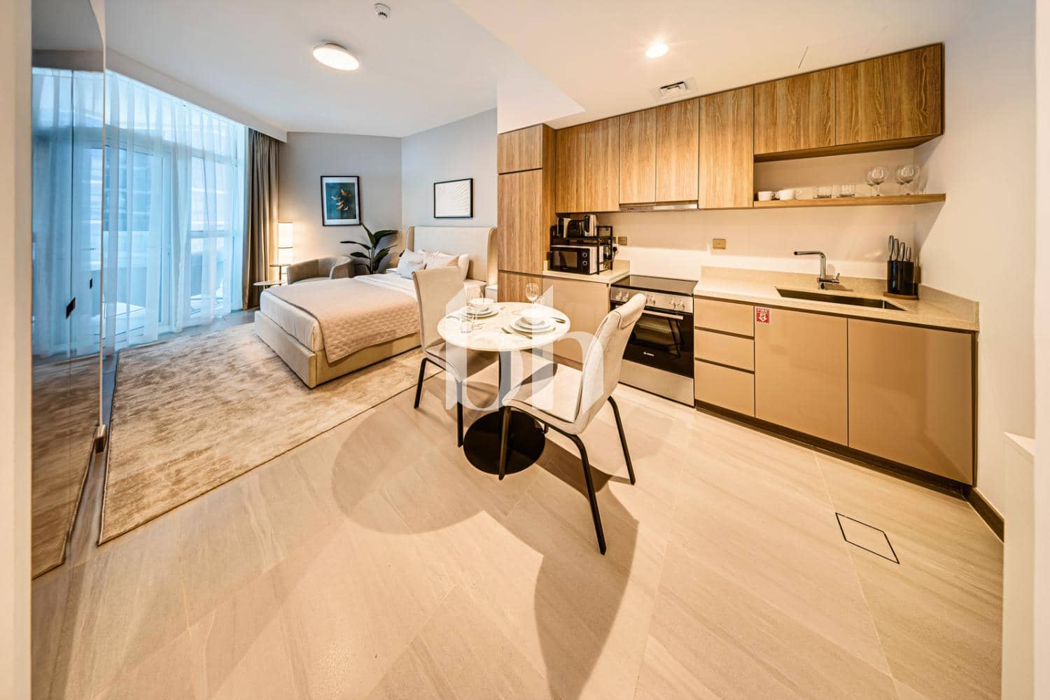 Studio Apartment in Urban Oasis