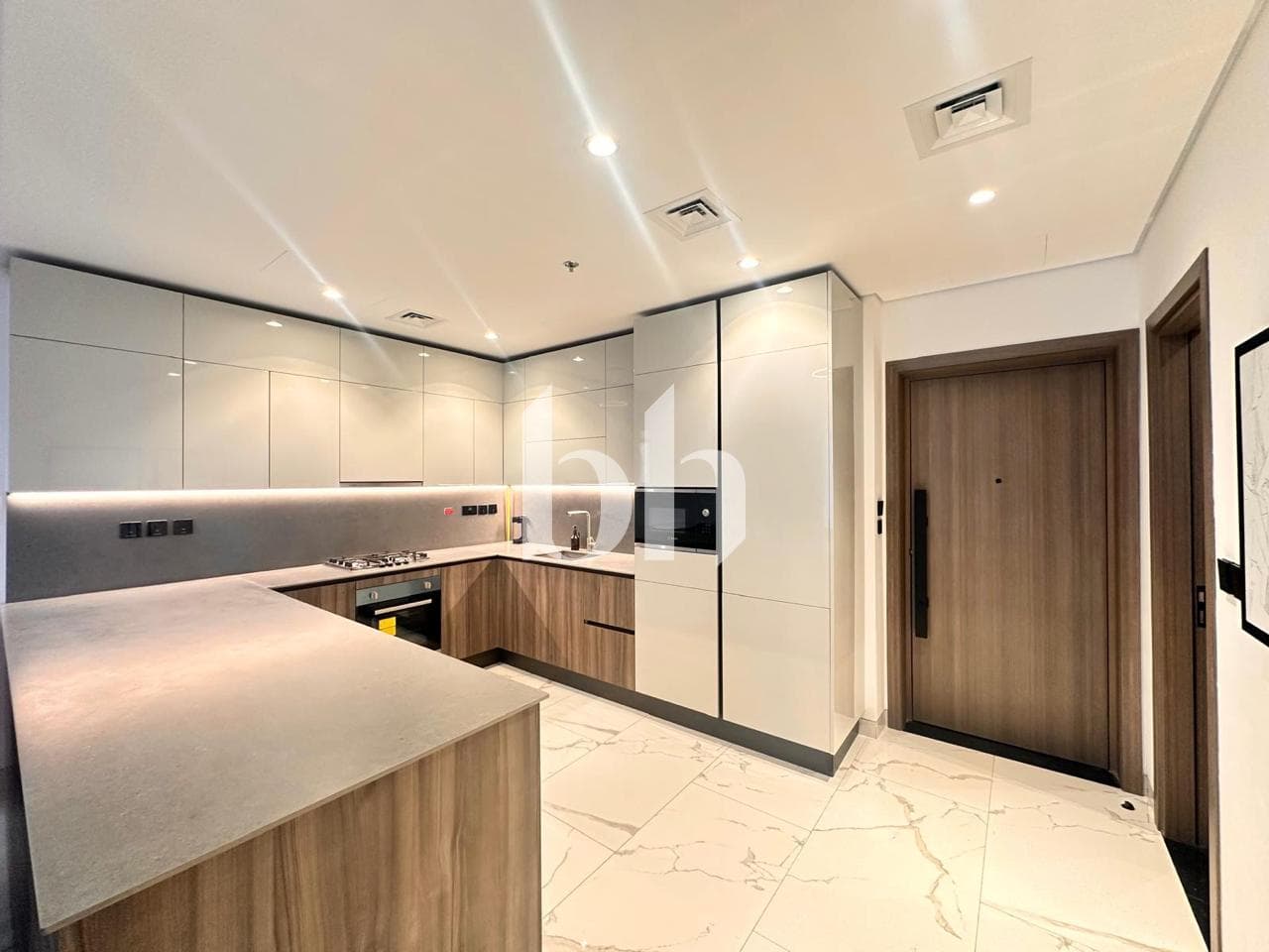 1 Bedroom Apartment in Royal Regency - photo 1