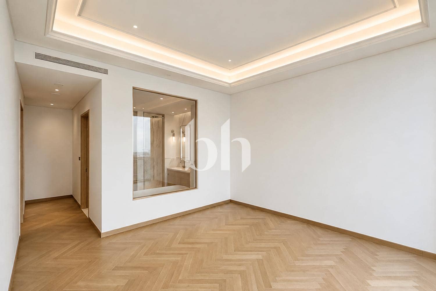 4 Bedroom Apartment in Jumeirah Living Business Bay - photo 2