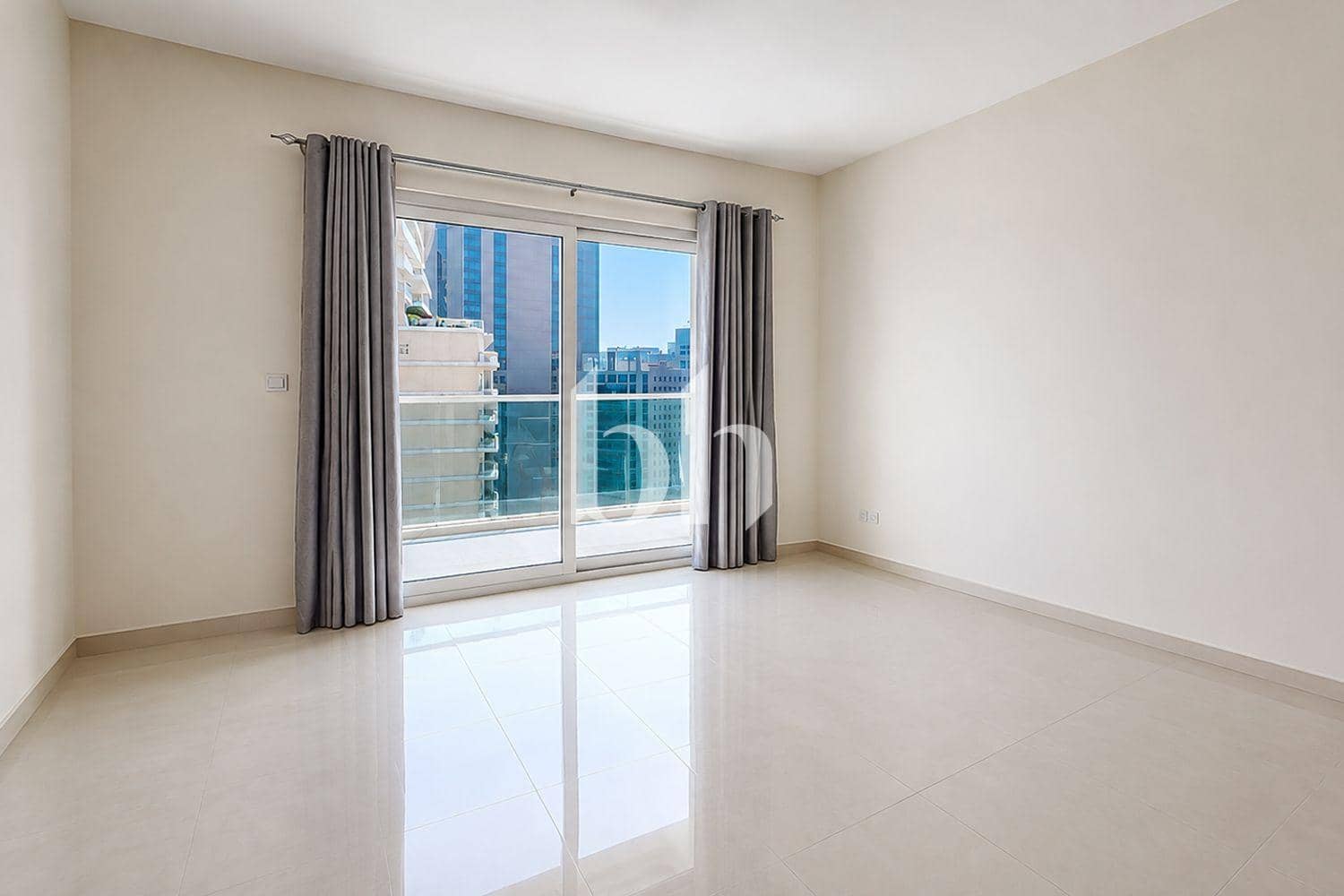Studio Apartment in AG Tower - photo 2
