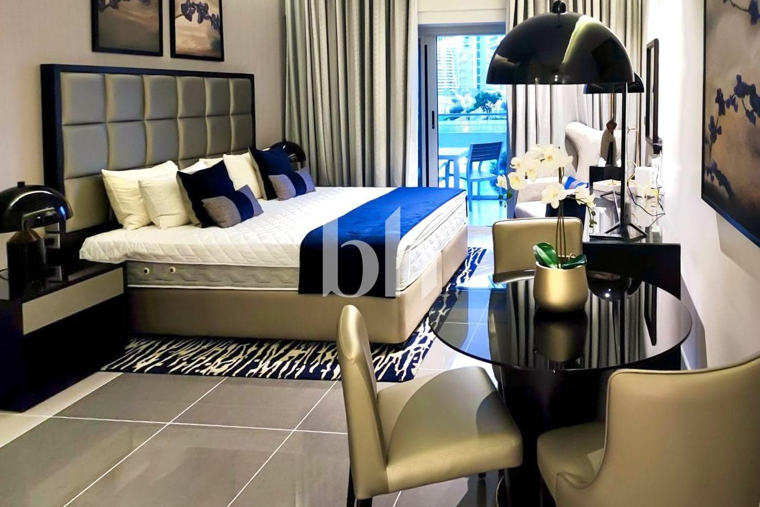 Studio Apartment in Damac Majestine