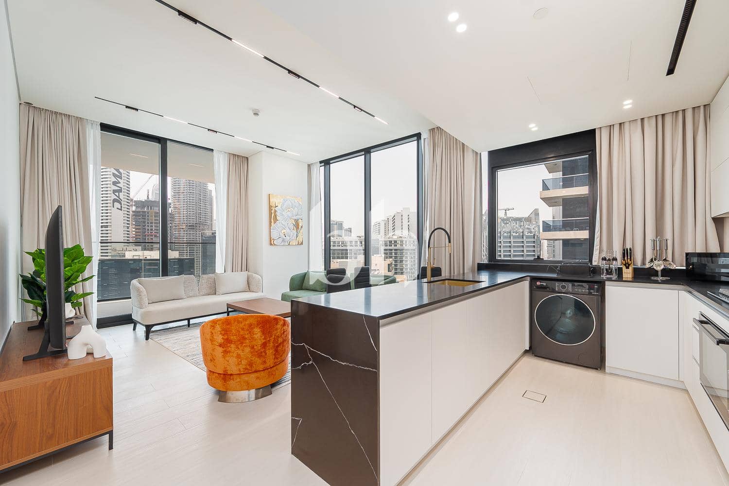 2 Bedroom Apartment in Trillionaire Residences
