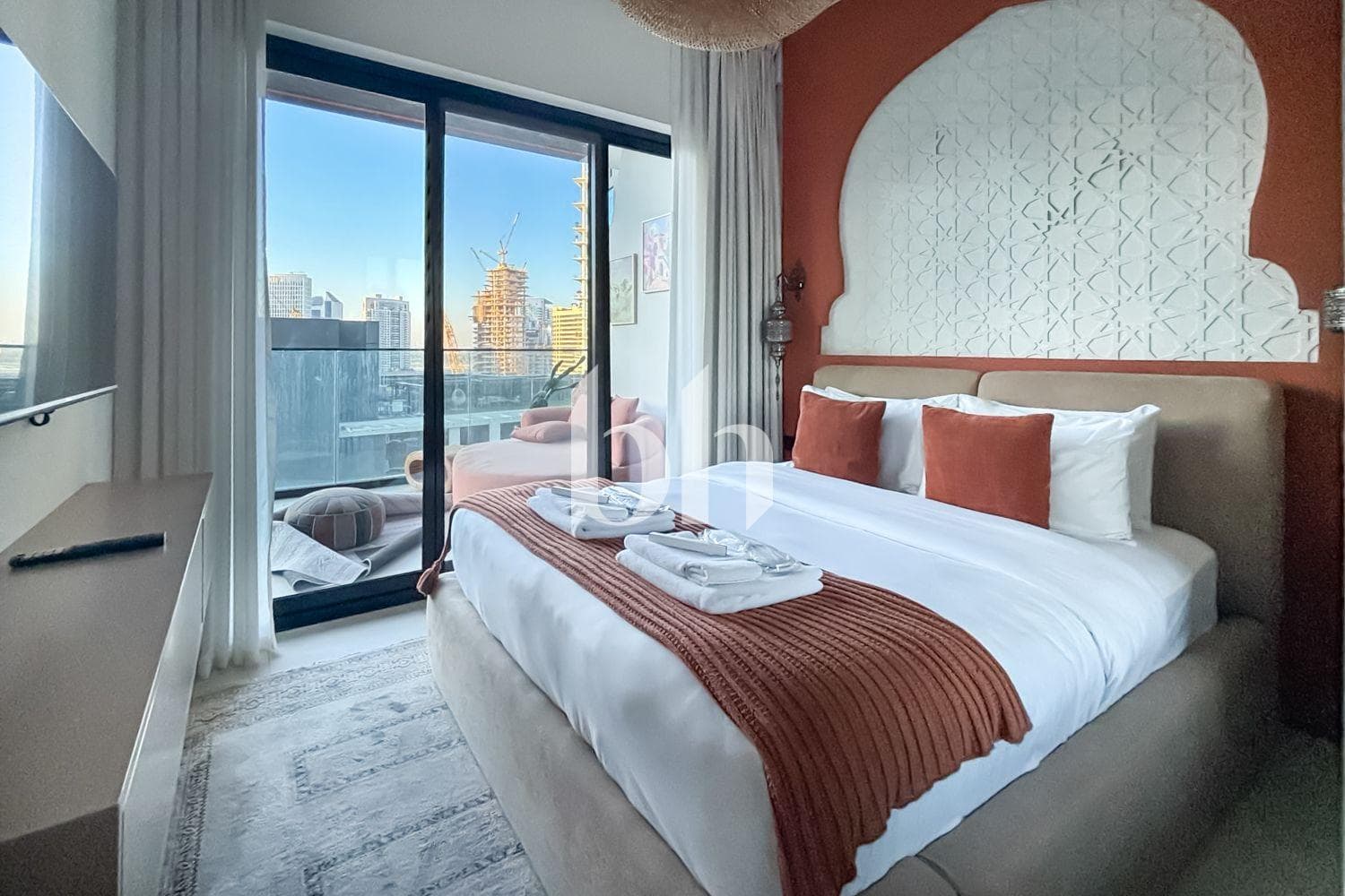1 Bedroom Apartment in Binghatti Canal - photo 2