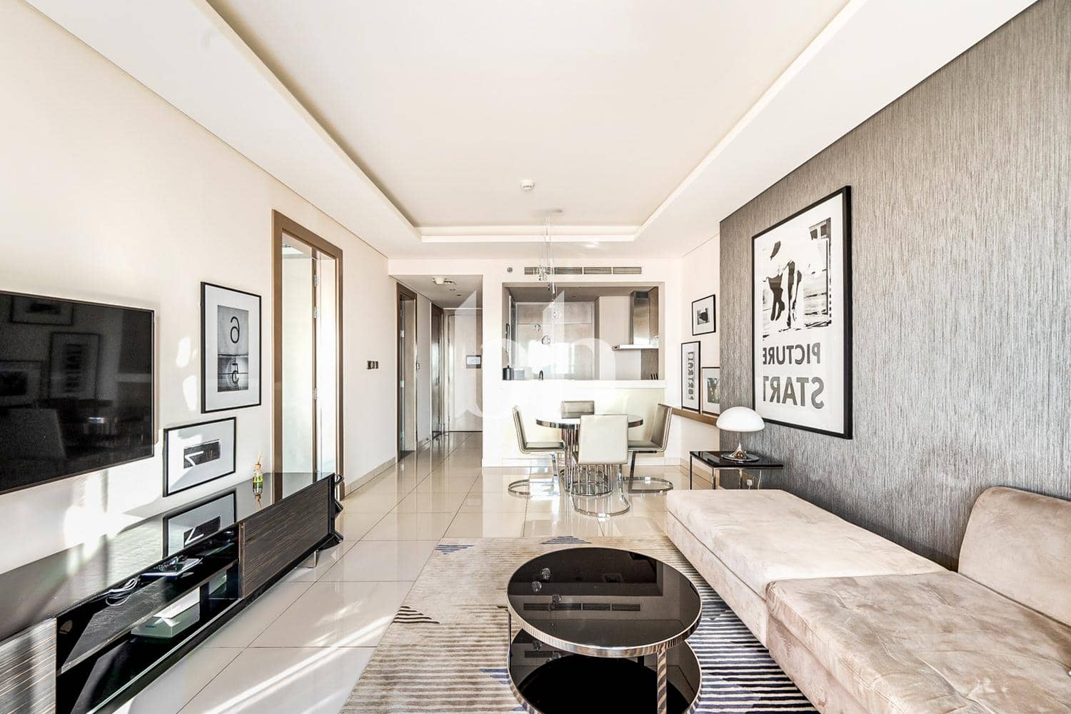 2 Bedroom Apartment in Tower B, DAMAC Towers by Paramount - photo 2