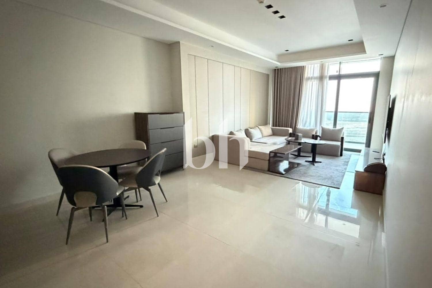 2 Bedroom Apartment in Nobles Tower - photo 1