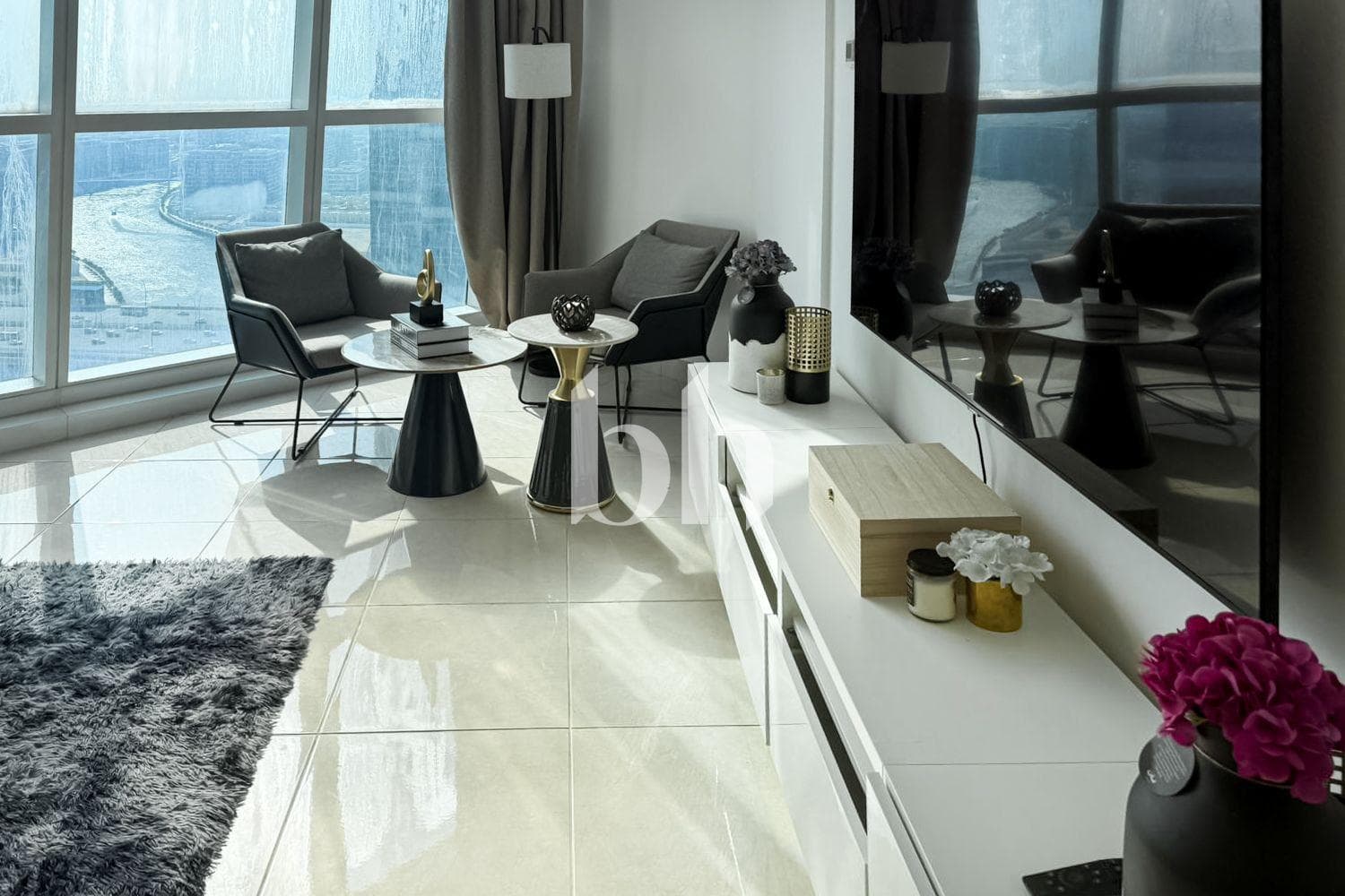 Studio Apartment in The Court Tower - photo 1