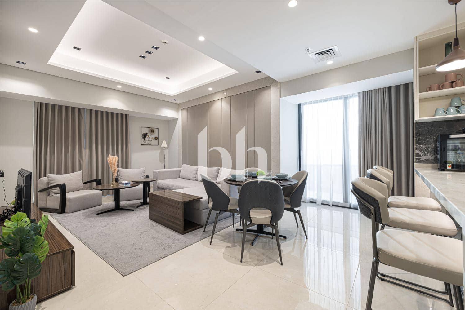 2 Bedroom Apartment in Nobles Tower - photo 1