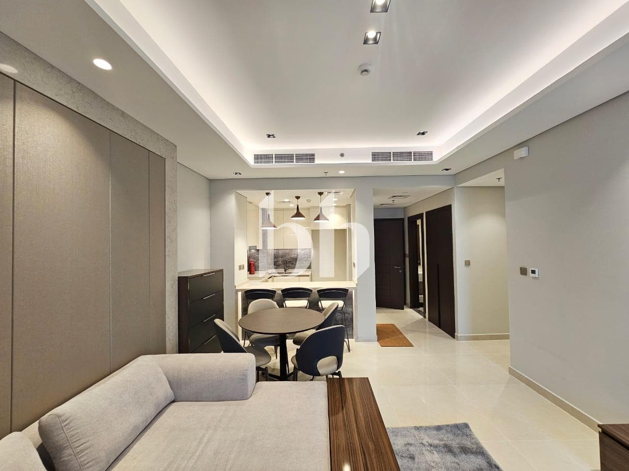 2 Bedroom Apartment in Nobles Tower - photo 1