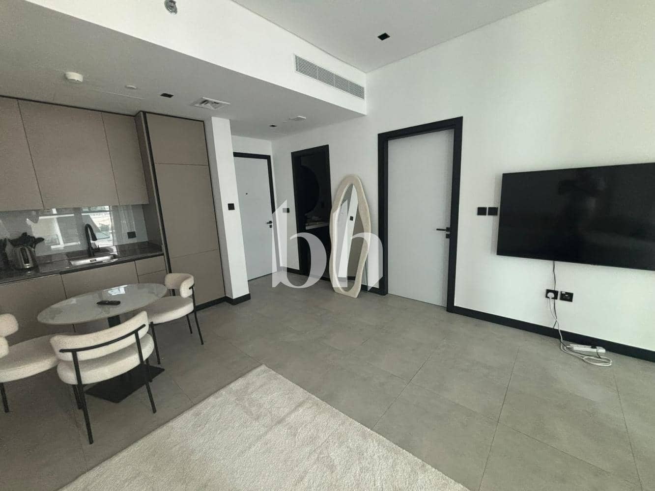 1 Bedroom Apartment in 15 Northside - Tower 2 - photo 1