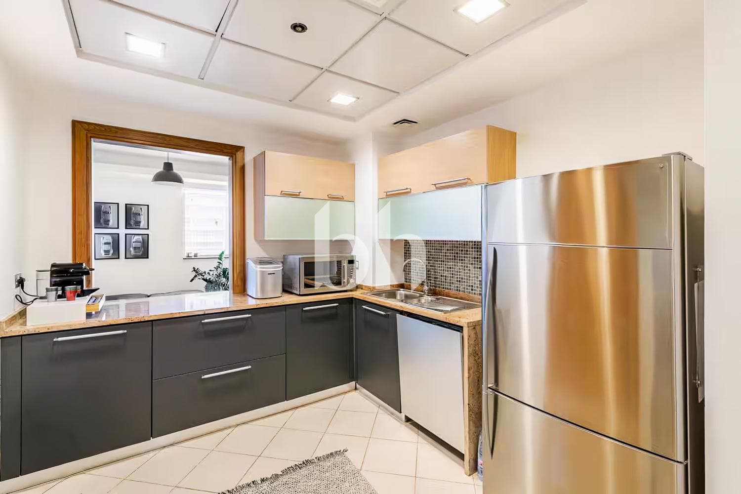 2 Bedroom Apartment in Executive Tower B - photo 2