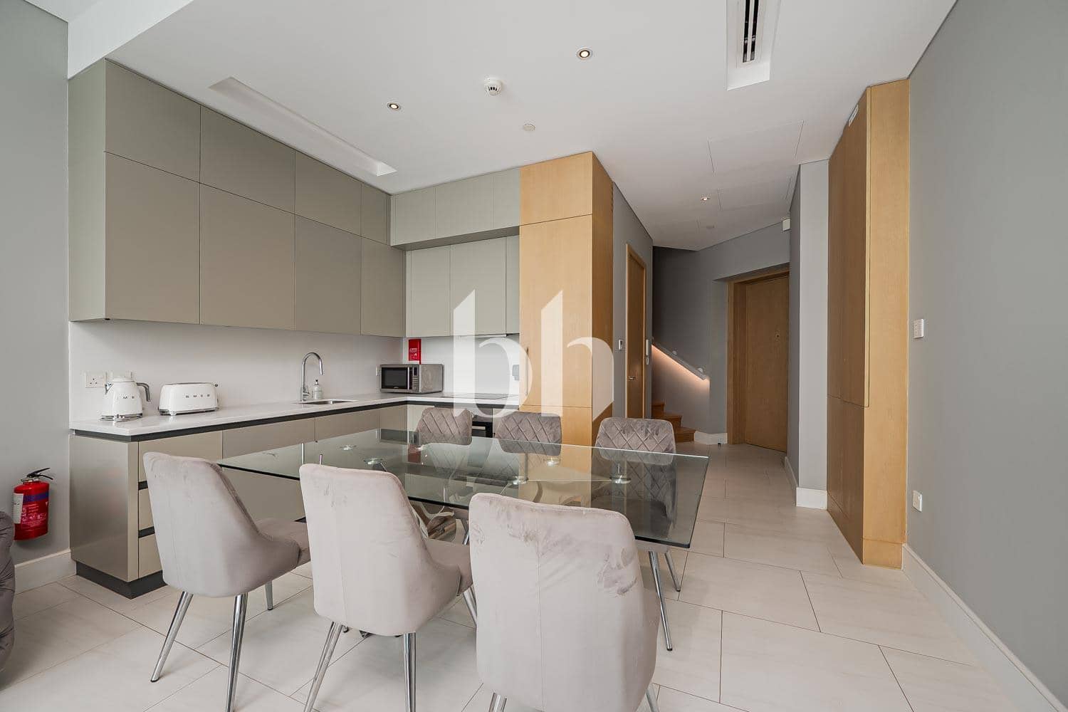 1 Bedroom Apartment in SLS Dubai Hotel & Residences - photo 2