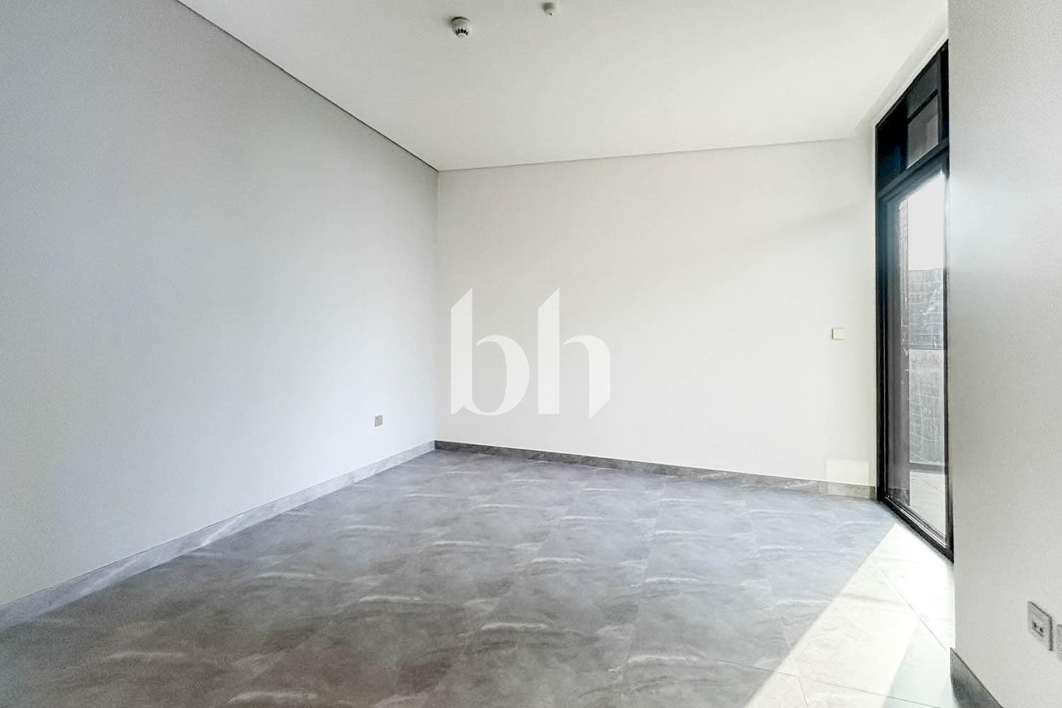 Studio Apartment in Peninsula Two