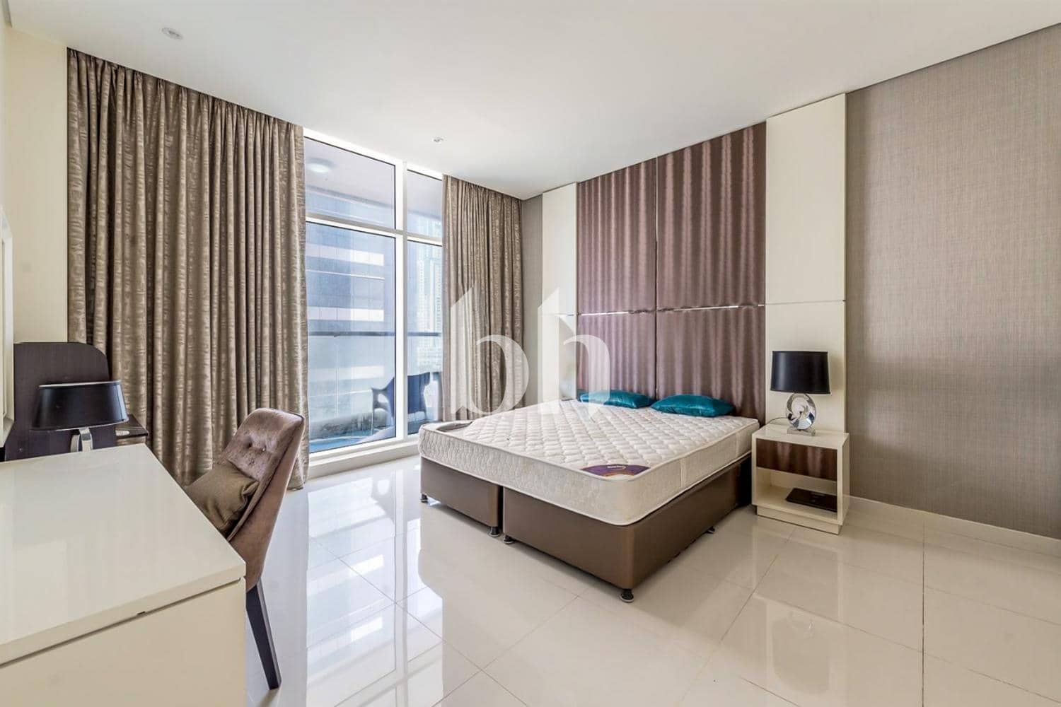 1 Bedroom Apartment in Bay's Edge