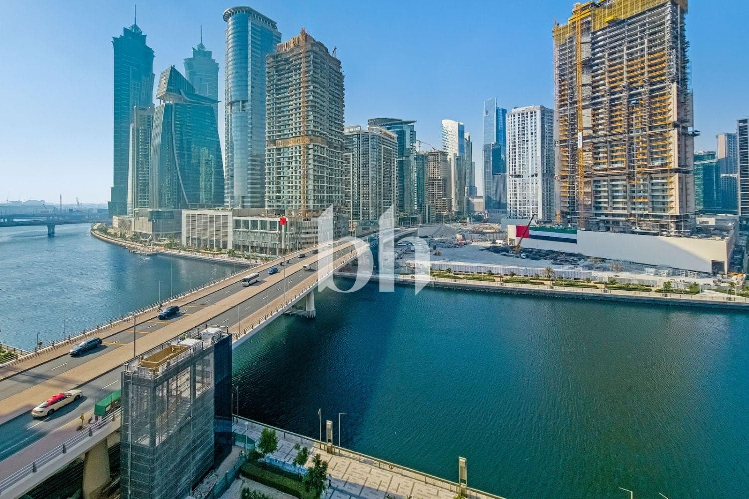 1 Bedroom Apartment in Churchill Residency Tower - photo 1
