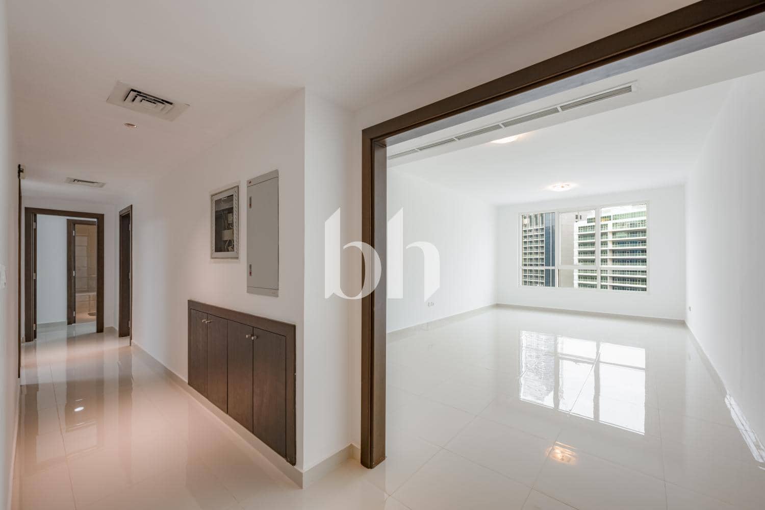 2 Bedroom Apartment in Coral Tower - photo 1