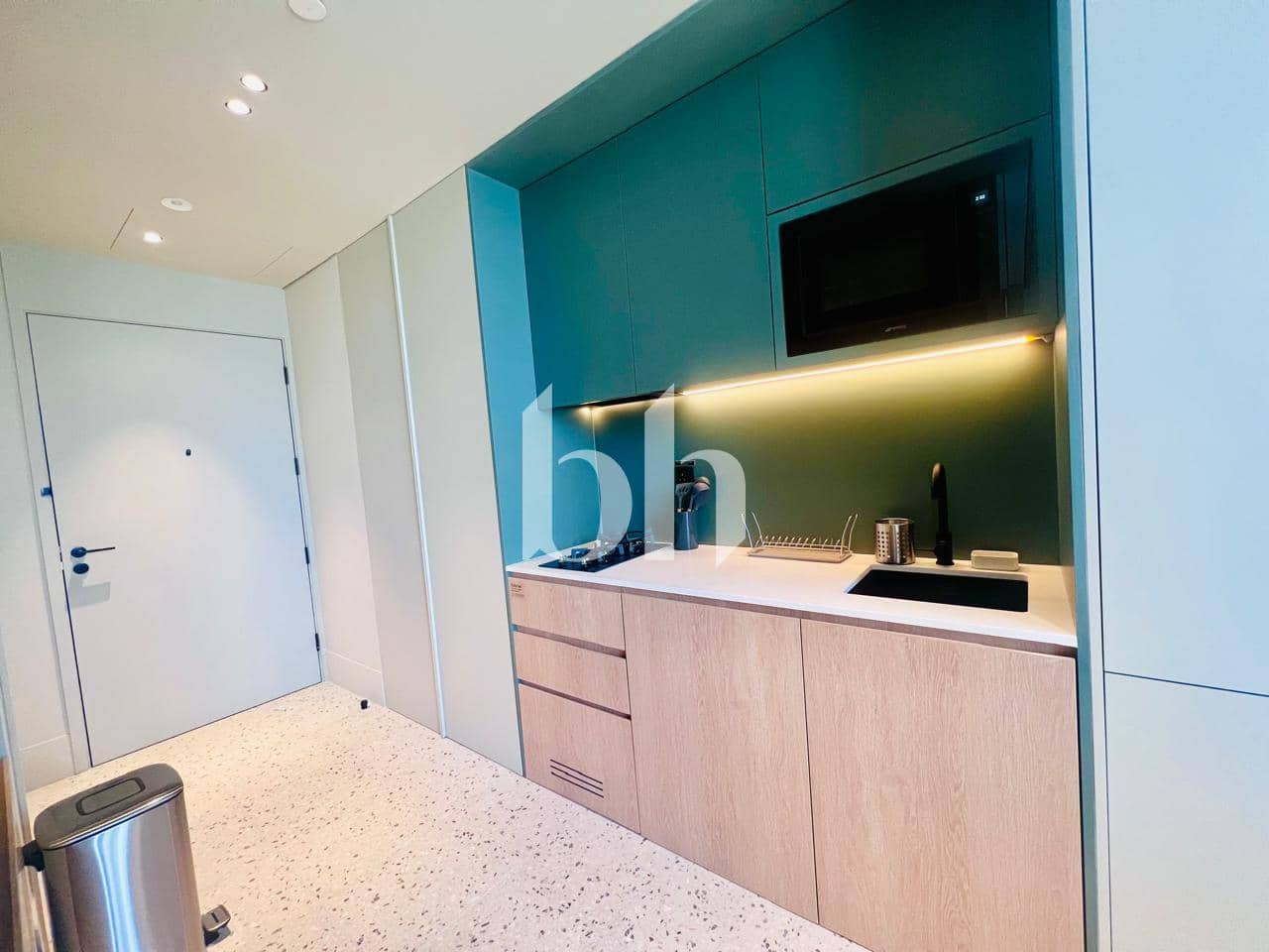 Studio Apartment in Upside Living - photo 1