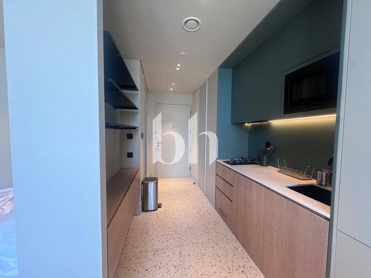 Studio Apartment in Upside Living - photo 2
